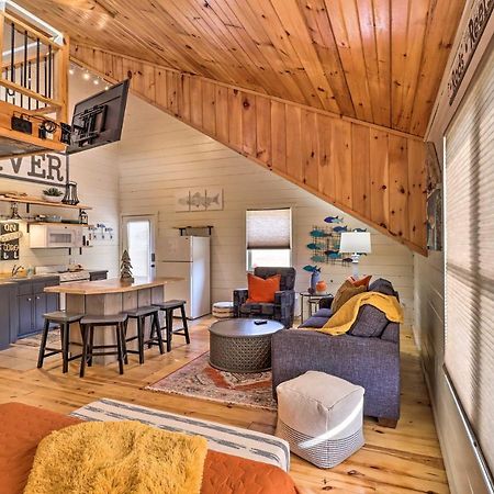 Pet-Friendly Studio With Loft And Mountain Views! エクステリア 写真
