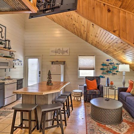 Pet-Friendly Studio With Loft And Mountain Views! エクステリア 写真