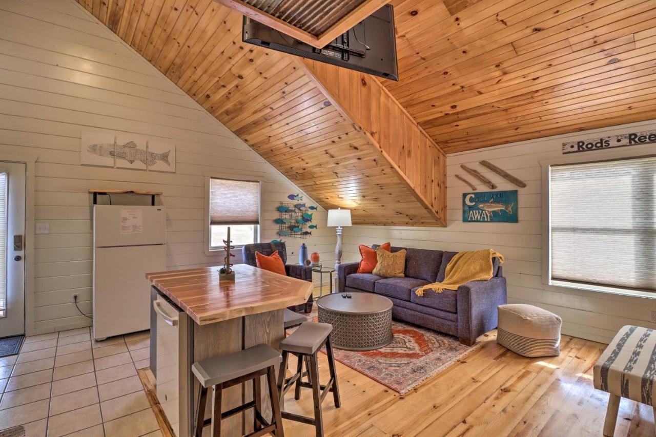 Pet-Friendly Studio With Loft And Mountain Views! エクステリア 写真