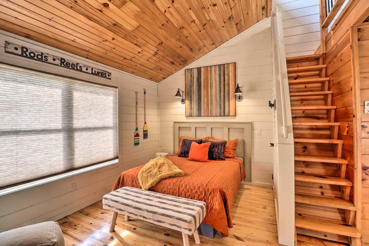 Pet-Friendly Studio With Loft And Mountain Views! エクステリア 写真
