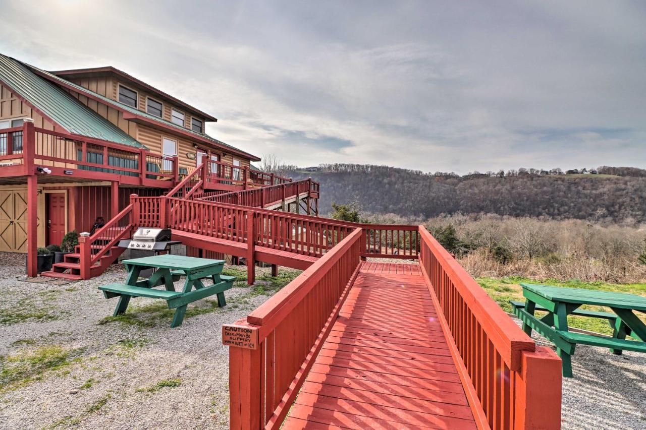 Pet-Friendly Studio With Loft And Mountain Views! エクステリア 写真