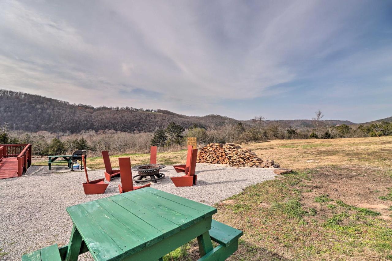 Pet-Friendly Studio With Loft And Mountain Views! エクステリア 写真